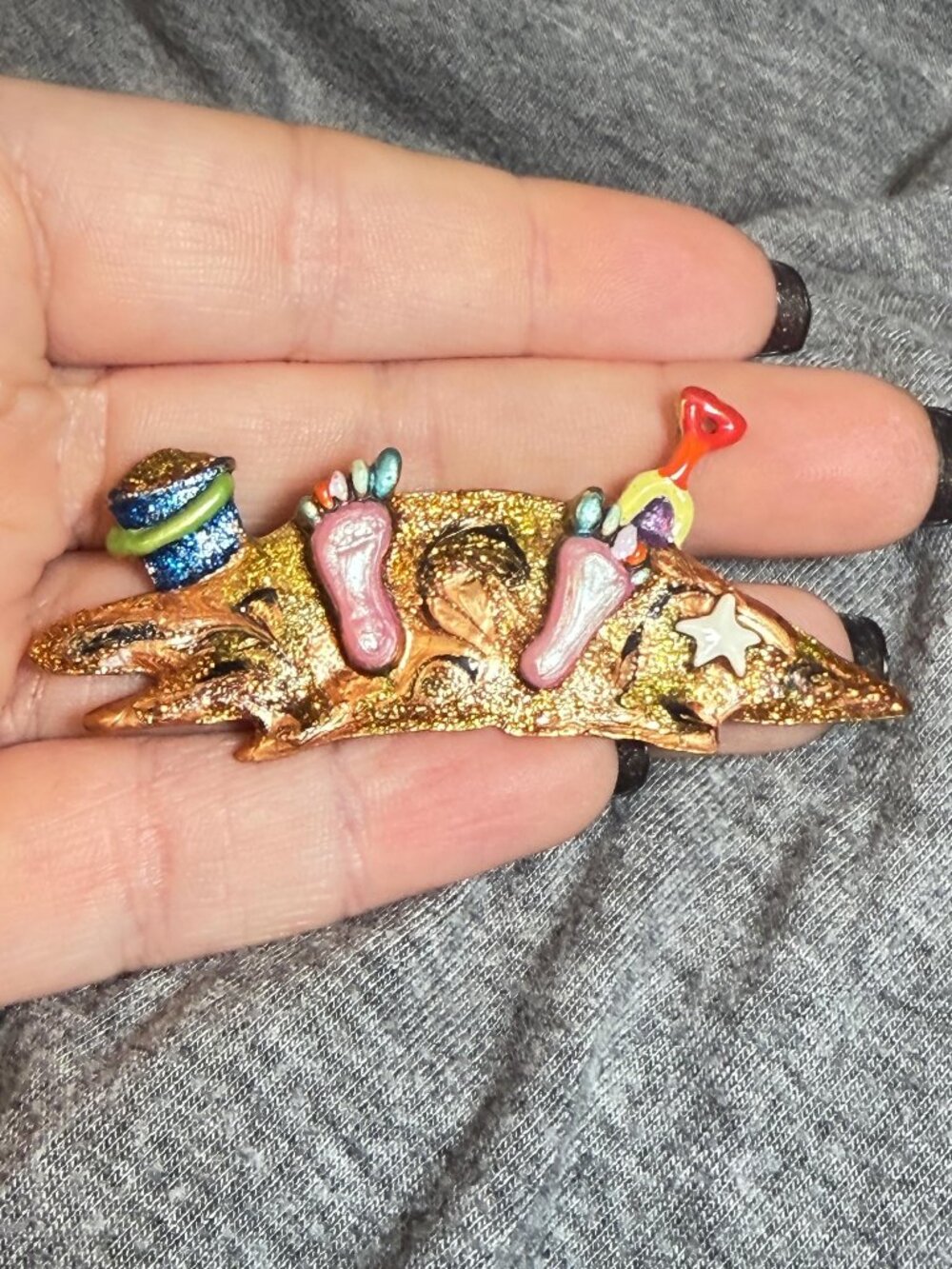 AJC Beach Theme Brooch Sandcastle Seashell RARE Vintage 3.75"